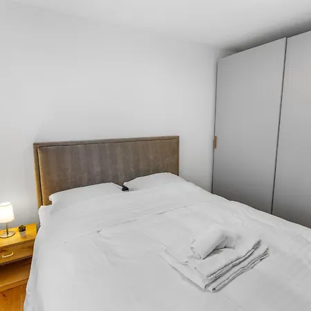 Aux Pieds - Domaine Des 4 Vallees Lägenhet